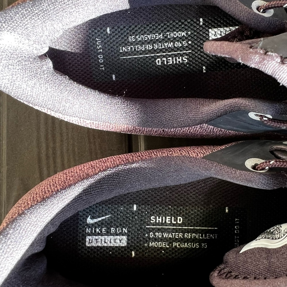 Nike Air Zoom Winflo 5 Shield Women's Water Resistant Running Shoes (Size 8) - Picture 8 of 9